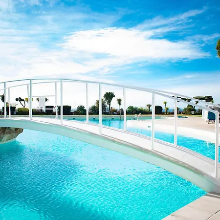 Capistrano With Access To Nerjas Pool Area 펜션 네르하