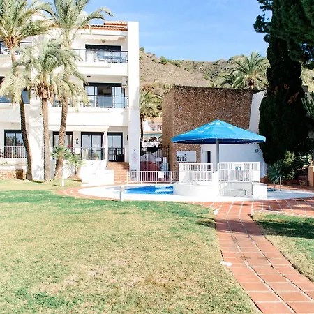 Capistrano With Access To Nerjas Pool Area