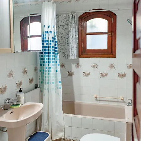 Capistrano With Access To Nerjas Pool Area