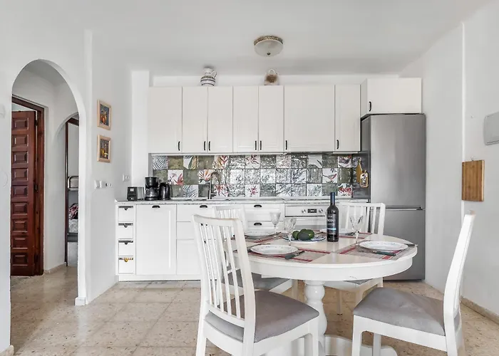 Capistrano With Access To Nerjas Pool Area